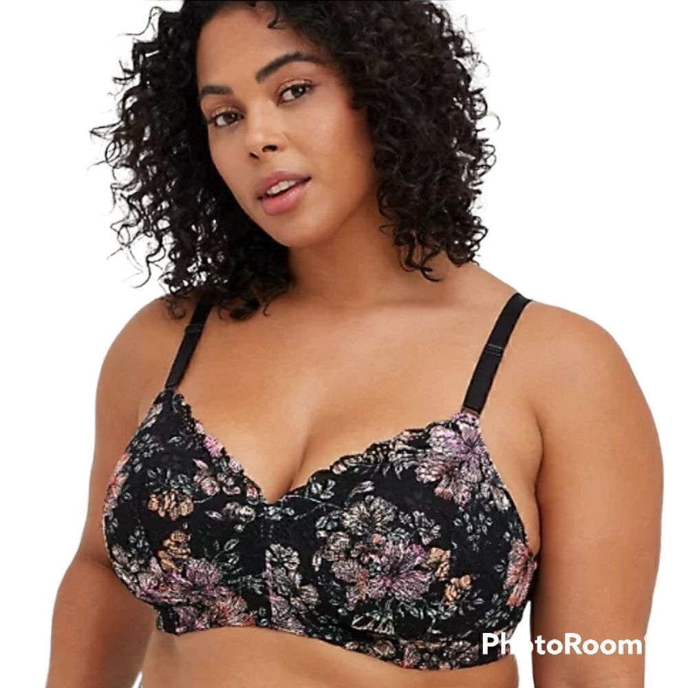 44DD Lace Wireless Bra Lingerie Boudior Lightly Lined Lace Back Smoothing Floral